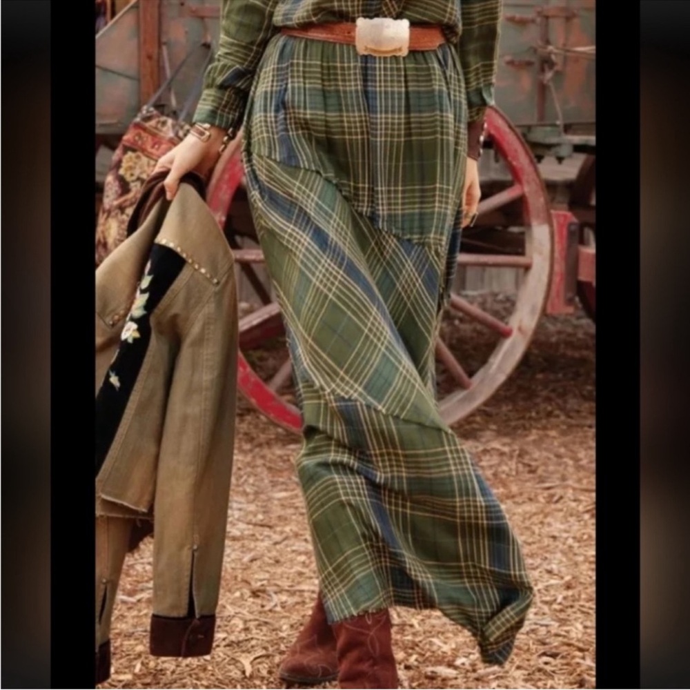 NWT Double D Ranch Josef Plaid
Pleated Western Skirt - Picture 2 of 5